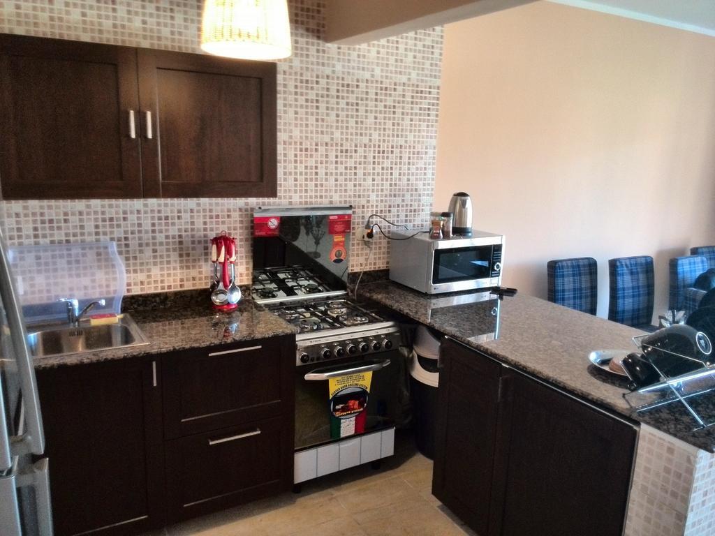 Three-Bedroom Garden Chalet At Marina Wadi Degla For Families Ain Sukhna Room photo